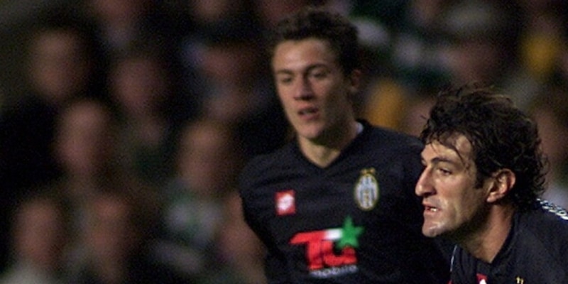 Juve il 30 di David: chi l'ha avuto prima? Da un portiere a due attaccanti 16 Juve il 30 di David: chi l'ha avuto prima? Da un portiere a due attaccanti