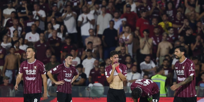 Salernitana, il Tar dichiara inammissibile il ricorso sui playout contro la Sampdoria 14 Salernitana, il Tar dichiara inammissibile il ricorso sui playout contro la Sampdoria