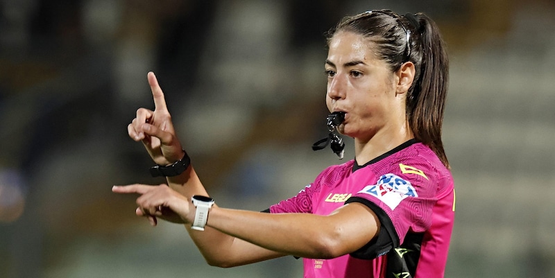 Europei femminili, Ferrieri Caputi arbitrerà Spagna-Svizzera 14 Europei femminili, Ferrieri Caputi arbitrerà Spagna-Svizzera
