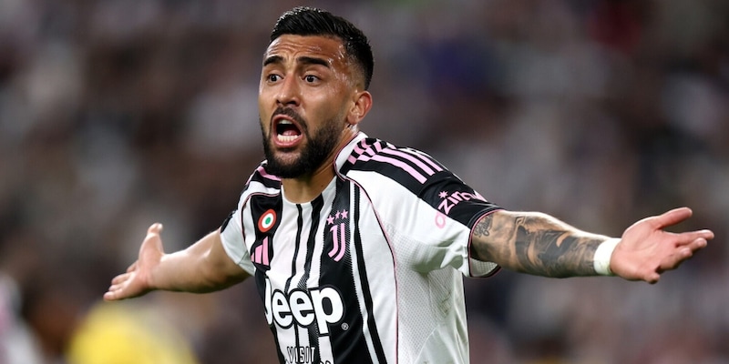 Moggi risolve un problema alla Juve
 