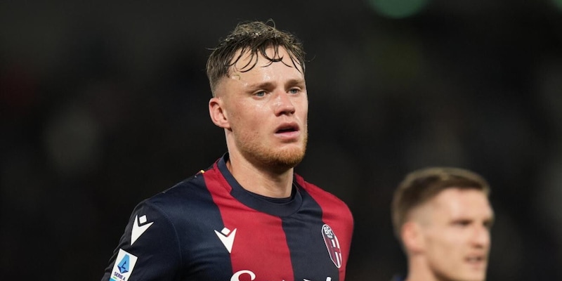 Bologna, Fenucci conferma: "Beukema ci ha chiesto la cessione al Napoli". Su Ndoye... 15 Bologna, Fenucci conferma: "Beukema ci ha chiesto la cessione al Napoli". Su Ndoye...