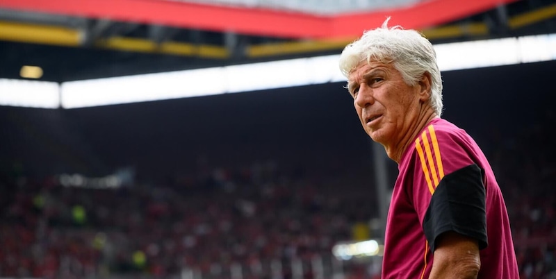 Celik sbaglia un passaggio, Gasperini imbufalito: la reazione in campo durante Kaiserslautern-Roma