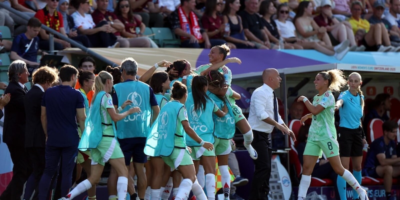 Italia femminile diretta Europeo: segui la sfida con il Portogallo di oggi 1 Italia femminile diretta Europeo: segui la sfida con il Portogallo di oggi