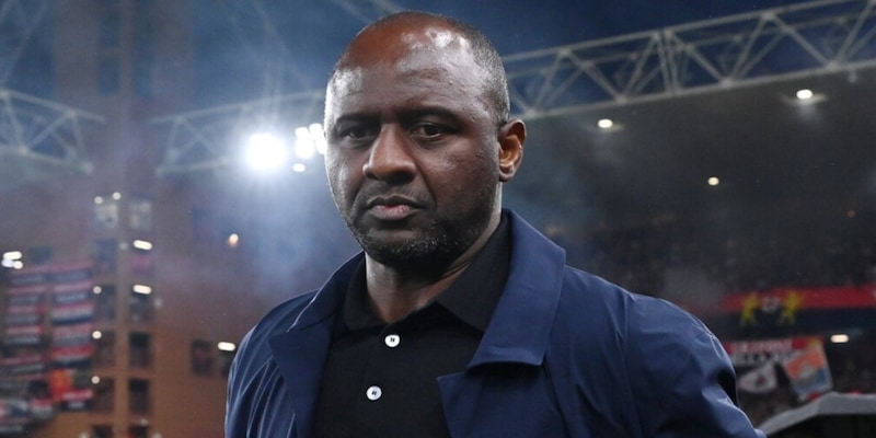 Genoa, ruota tutto intorno a Vieira: il mercato e gli obiettivi
1 Genoa, ruota tutto intorno a Vieira: il mercato e gli obiettivi