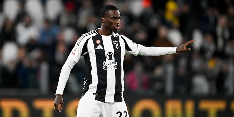 Bufera Juve, scoppia il caso Weah: che bordata dall'agente che piomba a Torino! 14 Bufera Juve, scoppia il caso Weah: che bordata dall'agente che piomba a Torino!