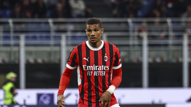 Thiaw, risposta a Milan e Como in settimana. Ma c'è una soluzione da non escludere... 1 Thiaw, risposta a Milan e Como in settimana. Ma c'è una soluzione da non escludere...