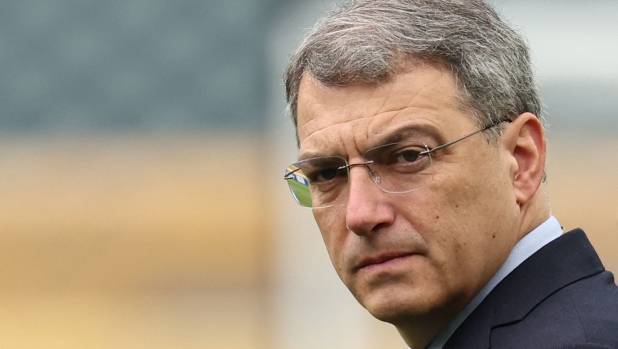 Juve, quando arrivano dt e ds? Uno già per il ritiro, per l'altro tempi più lunghi 1 Juve, quando arrivano dt e ds? Uno già per il ritiro, per l'altro tempi più lunghi