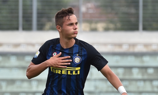 Da golden boy a disperso: Inter, si rivede Vanheusden, l'ex prodigio ancora sotto contratto 1 Da golden boy a disperso: Inter, si rivede Vanheusden, l'ex prodigio ancora sotto contratto