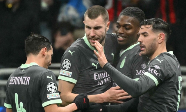 I convocati Milan per il raduno: out Theo e Bennacer. Tra i giovani, anche Magni e Comotto 1 I convocati Milan per il raduno: out Theo e Bennacer. Tra i giovani, anche Magni e Comotto