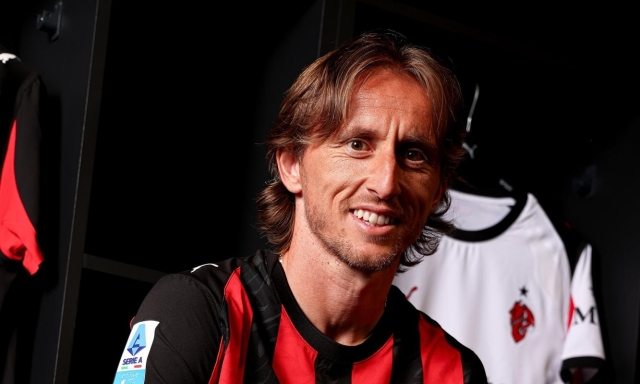 Milan, è già Lukamania: ecco come Allegri pensa di impiegare Modric 16 Milan, è già Lukamania: ecco come Allegri pensa di impiegare Modric