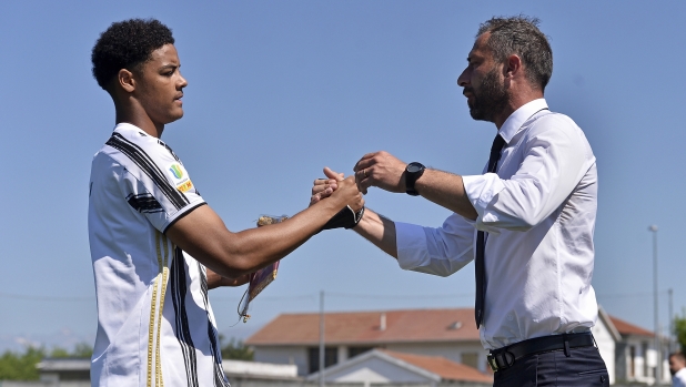 Bonatti su De Winter: "Ricorda Barzagli, vi spiego perché l'Inter farebbe un gran colpo"