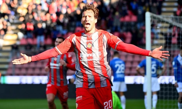 Vazquez: "Per la Cremonese torno in A dieci anni dopo. Che emozione la prima a San Siro" 14 Vazquez: "Per la Cremonese torno in A dieci anni dopo. Che emozione la prima a San Siro"
