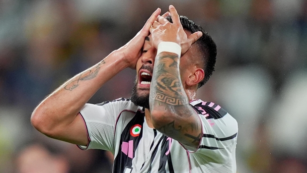 Juve, dopo neanche un anno Nico è già un esubero. Ma può "stappare" il mercato...