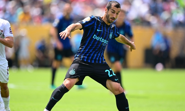 Due moduli per un fantasista: l'Inter di Chivu punta a nuove soluzioni 16 Due moduli per un fantasista: l'Inter di Chivu punta a nuove soluzioni