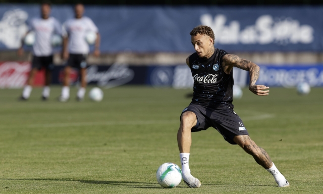 Noa Lang al fantacalcio: quotazione e statistiche dell'attaccante del Napoli