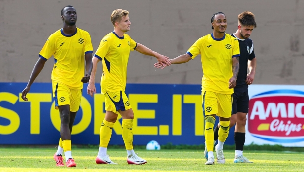 Verona, 9-0 al Rovereto. Doppietta per Cissé, primo gol per Giovane