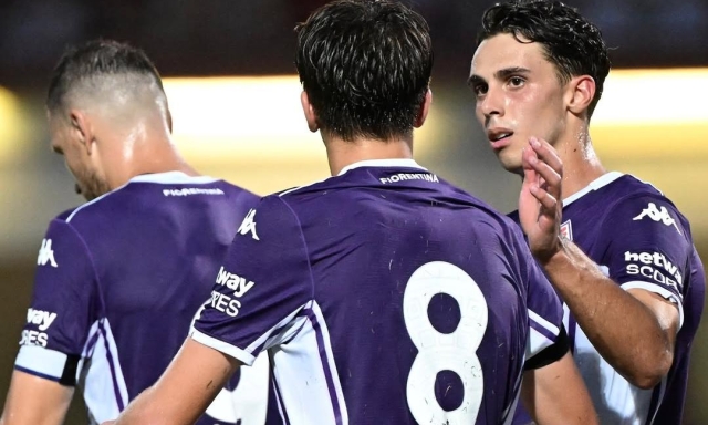 Esperimenti e giovani talenti: la Fiorentina di Pioli batte il Grosseto. Dzeko, due assist