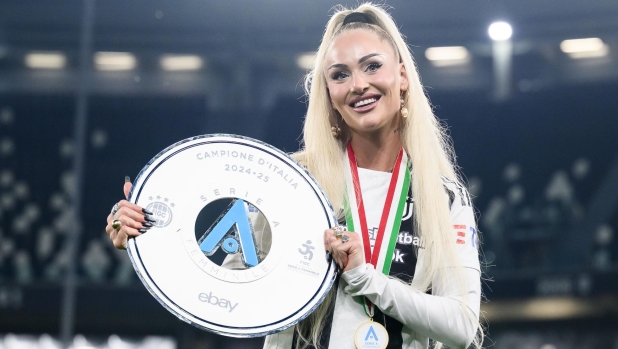 Douglas Luiz è un caso alla Juve, la sua ex fidanzata no: Alisha sempre più al centro dei bianconeri