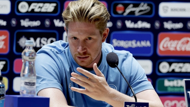Napoli, De Bruyne: "Con questi tifosi do di più. Differenze tra Conte e Guardiola? Una c'è..."
