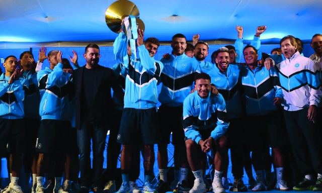 Dimaro, in 5.500 con la coppa dello scudetto. Conte: "Un dovere rendervi orgogliosi"