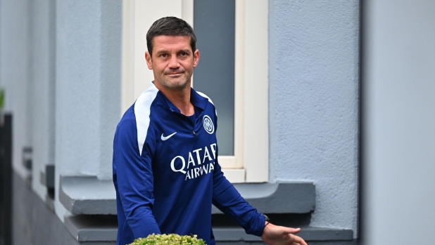 Chivu: "Siamo pronti ad aprire un nuovo ciclo. Giocheremo più in verticale" 15 Chivu: "Siamo pronti ad aprire un nuovo ciclo. Giocheremo più in verticale"