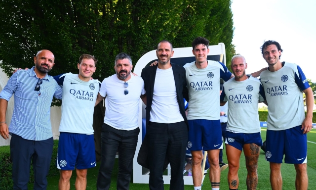 Prosegue il tour nei ritiri di Gattuso: con Buffon e Bonucci ha fatto visita all'Inter