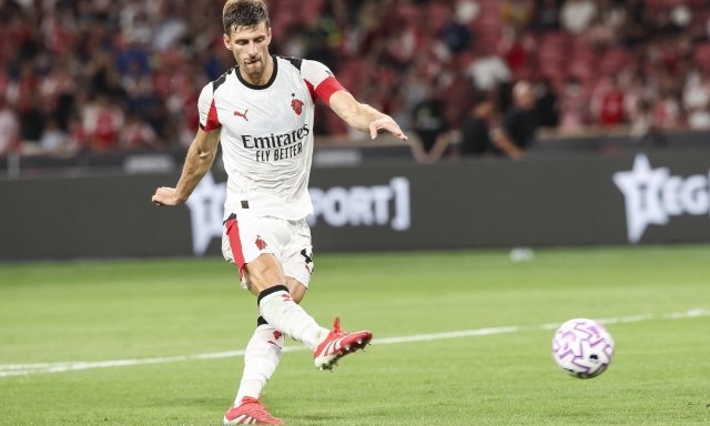 Gabbia: "Ero bambino quando Allegri allenava un Milan di campioni. Ora mi alleno con lui e..." 1 Gabbia: "Ero bambino quando Allegri allenava un Milan di campioni. Ora mi alleno con lui e..."