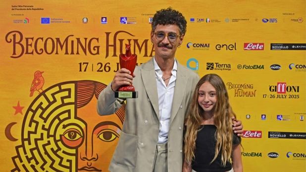 "Marta vuole giocare" trionfa al Giffoni: un calcio alla disparità di genere 16 "Marta vuole giocare" trionfa al Giffoni: un calcio alla disparità di genere