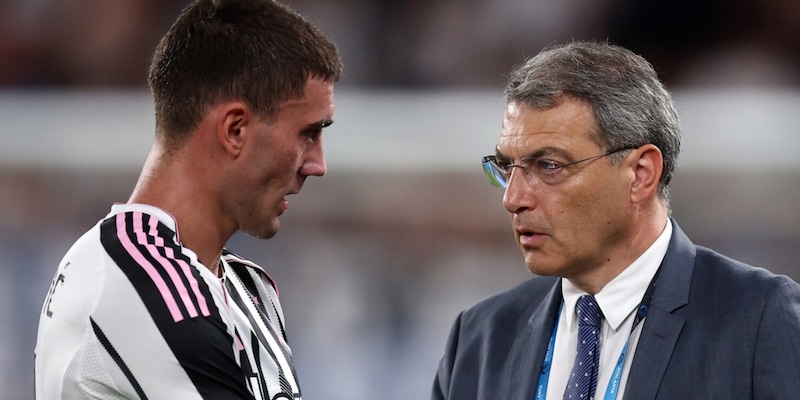 Vlahovic gol, dai fischi agli applausi: messaggio a Kolo Muani! E Allegri spinge per averlo al Milan 1 Vlahovic gol, dai fischi agli applausi: messaggio a Kolo Muani! E Allegri spinge per averlo al Milan