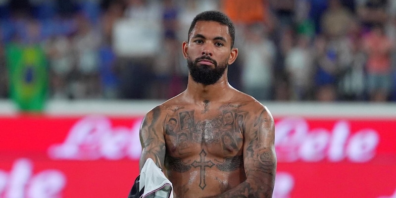 Juventus, è ufficiale il passaggio di Douglas Luiz al Nottingham Forest