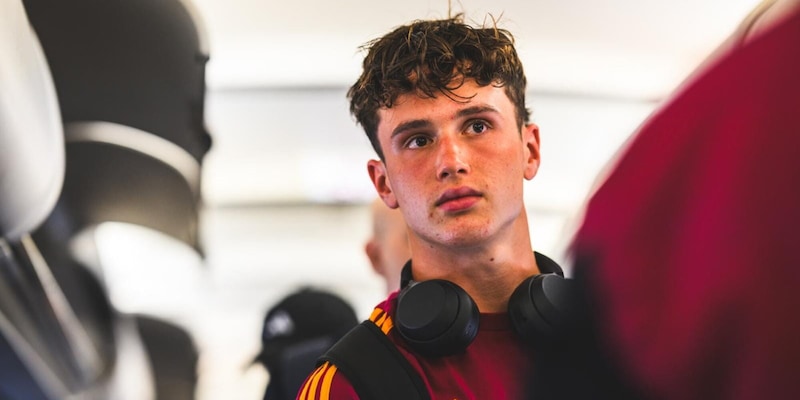 Roma, tutto pronto per l’esordio di Arena. E Gasp si coccola il suo nuovo gioiello 14 Roma, tutto pronto per l’esordio di Arena. E Gasp si coccola il suo nuovo gioiello