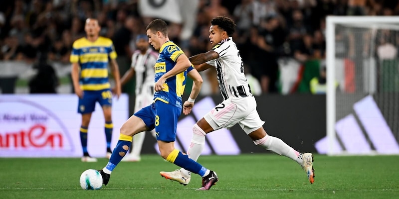 Insulti razzisti a McKennie in Juve-Parma: la condanna e il comunicato durissimo del club