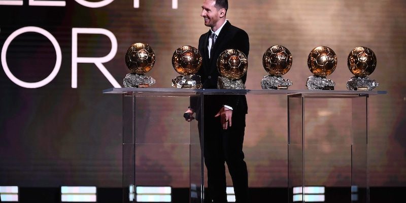 Il Pallone duro: la lista della crisi 