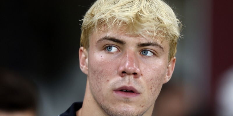 Hojlund-Elmas al Napoli: parte l’assalto. Nico Paz, il Como dice no a 50 milioni!