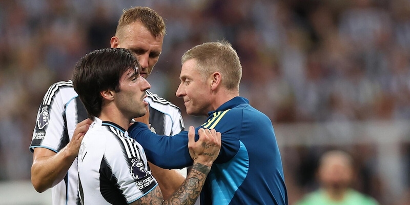Tonali ko, allarme Italia: infortunio in Newcastle-Liverpool, "Dolore fortissimo"