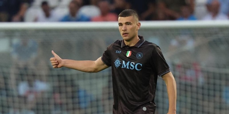 Napoli, Buongiorno e l'assist al 95': "Emozione unica, la vittoria è per Lukaku" 16 Napoli, Buongiorno e l'assist al 95': "Emozione unica, la vittoria è per Lukaku"