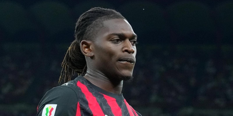 Milan, dubbio Leao: si allena a parte e resta a rischio per Lecce