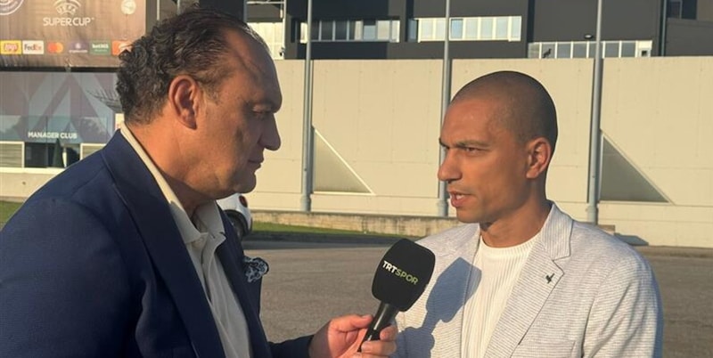 Inler: "Un orgoglio essere ds dell'Udinese. Su Osimhen e Montella..." 14 Inler: "Un orgoglio essere ds dell'Udinese. Su Osimhen e Montella..."