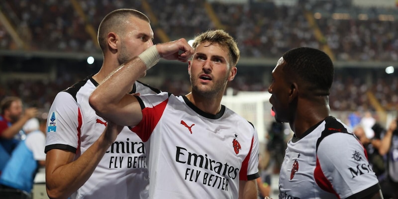 Gimenez apre alla Roma: Massara e il Milan studiano lo scambio con Dovbyk. E Pessina è più vicino 16 Gimenez apre alla Roma: Massara e il Milan studiano lo scambio con Dovbyk. E Pessina è più vicino