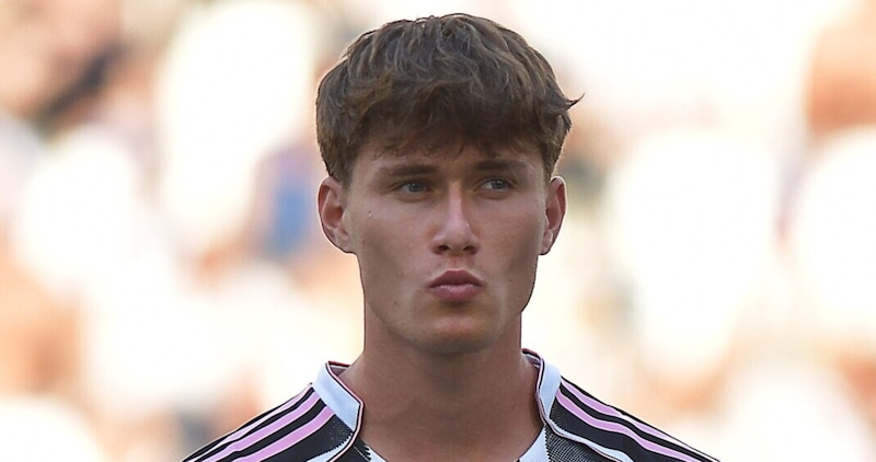 Savona dopo Douglas Luiz, tentativo Premier: la nuova offerta alla Juve