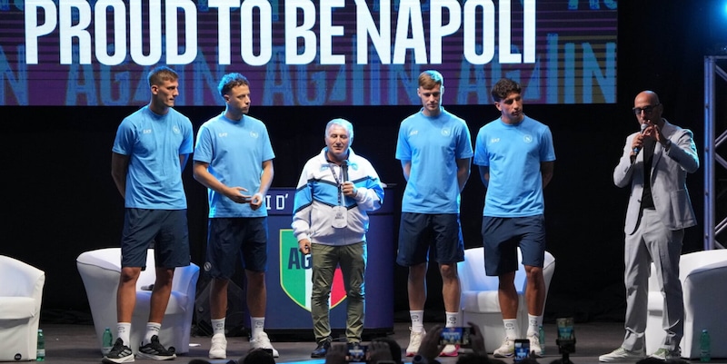Lucca-Beukema-Marianucci, grido Napoli: "Vogliamo lo Scudetto". Rrahmani: "Mi ricorderò sempre di..." 15 Lucca-Beukema-Marianucci, grido Napoli: "Vogliamo lo Scudetto". Rrahmani: "Mi ricorderò sempre di..."