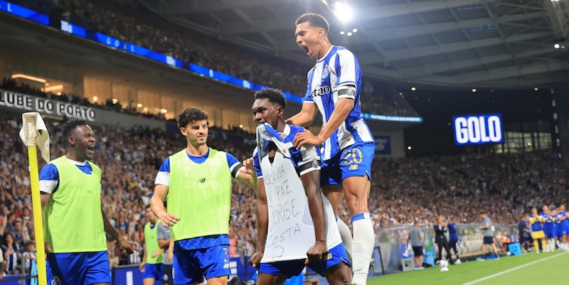 Alberto Costa brilla, super assist all'esordio: tris del Porto al Guimaraes!