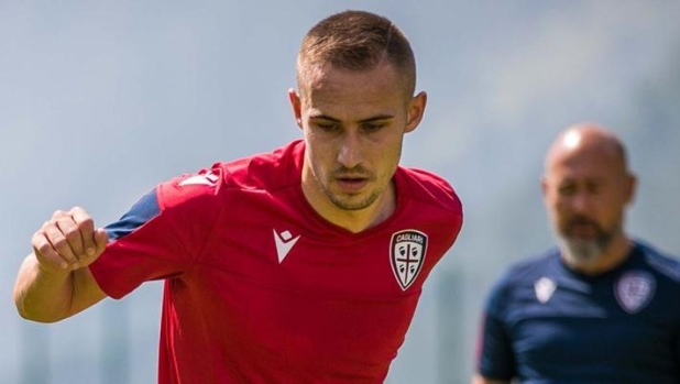 Niente Turchia per Rog: il centrocampista resta al Cagliari 1 Niente Turchia per Rog: il centrocampista resta al Cagliari
