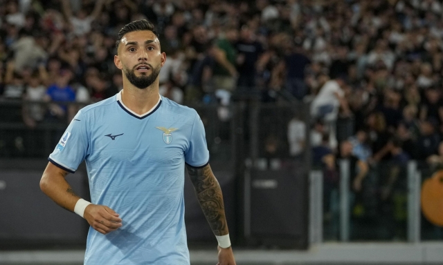 Lazio-Verona, le formazioni ufficiali: Sarri si affida a Castellanos, Zanetti conferma Giovane
