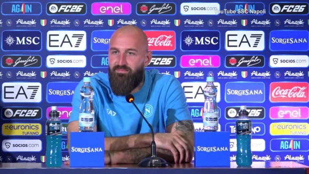 Milinkovic: "A Napoli per la Champions. Gli allenamenti di Conte? Ho sentito di peggio" 15 Milinkovic: "A Napoli per la Champions. Gli allenamenti di Conte? Ho sentito di peggio"
