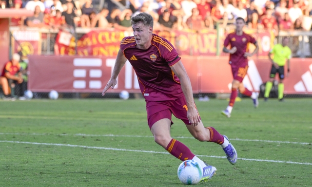 Ferguson: "Venuto alla Roma per tornare in Champions. E punto a fare 20 gol"