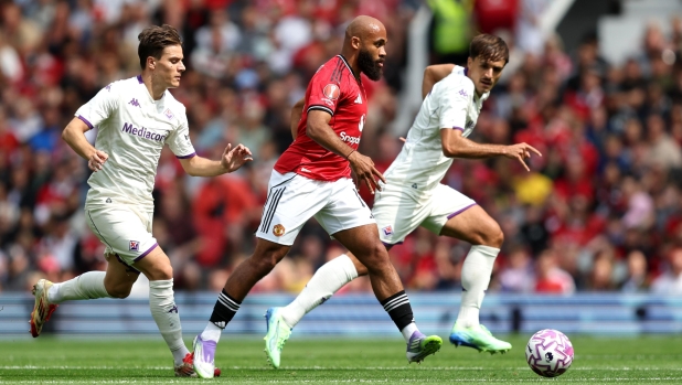 LIVE Manchester United-Fiorentina 1-1: Dodo pericoloso, Comuzzo ko 1 LIVE Manchester United-Fiorentina 1-1: Dodo pericoloso, Comuzzo ko