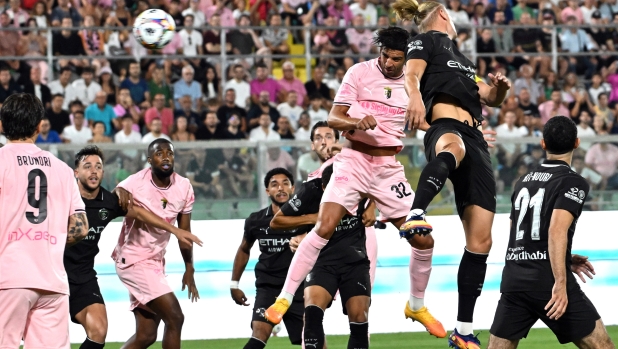 Festa a Palermo, poi il Manchester City ne fa tre. Doppietta di Reijnders