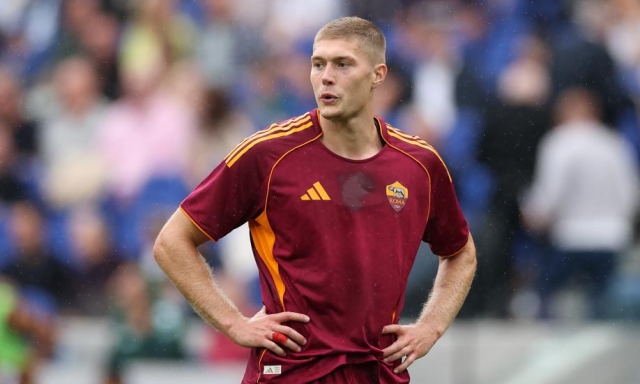 Roma, il Leeds piomba su Dovbyk: se va in Premier pronto l'assalto a Krstovic 16 Roma, il Leeds piomba su Dovbyk: se va in Premier pronto l'assalto a Krstovic