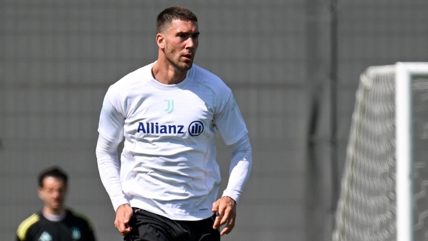 LIVE Alle 18.30 Juve-Juve Next Gen, le ufficiali: Vlahovic dal 1'. In tribuna anche Elkann 16 LIVE Alle 18.30 Juve-Juve Next Gen, le ufficiali: Vlahovic dal 1'. In tribuna anche Elkann
